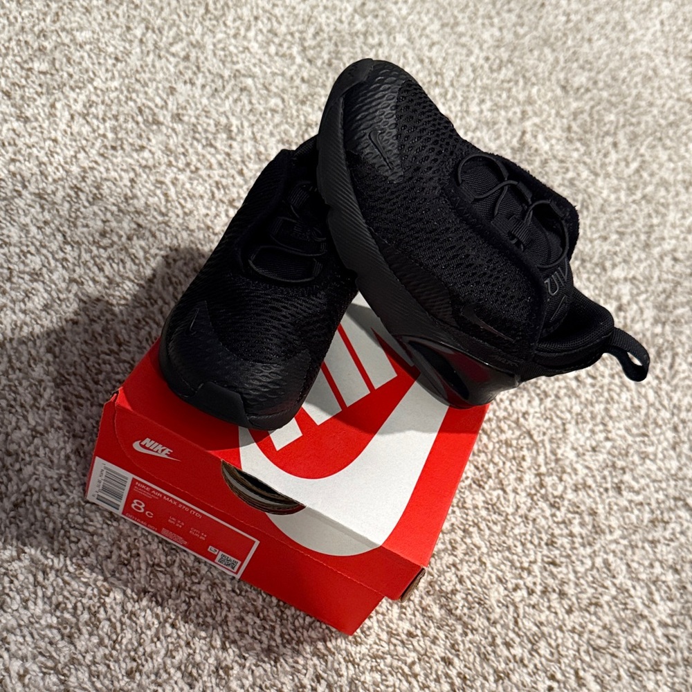 Nike Air Max 270